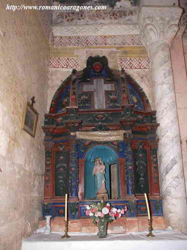 CABECERA DE LA CAPILLA-BRAZO NORTE DEL CRUCERO